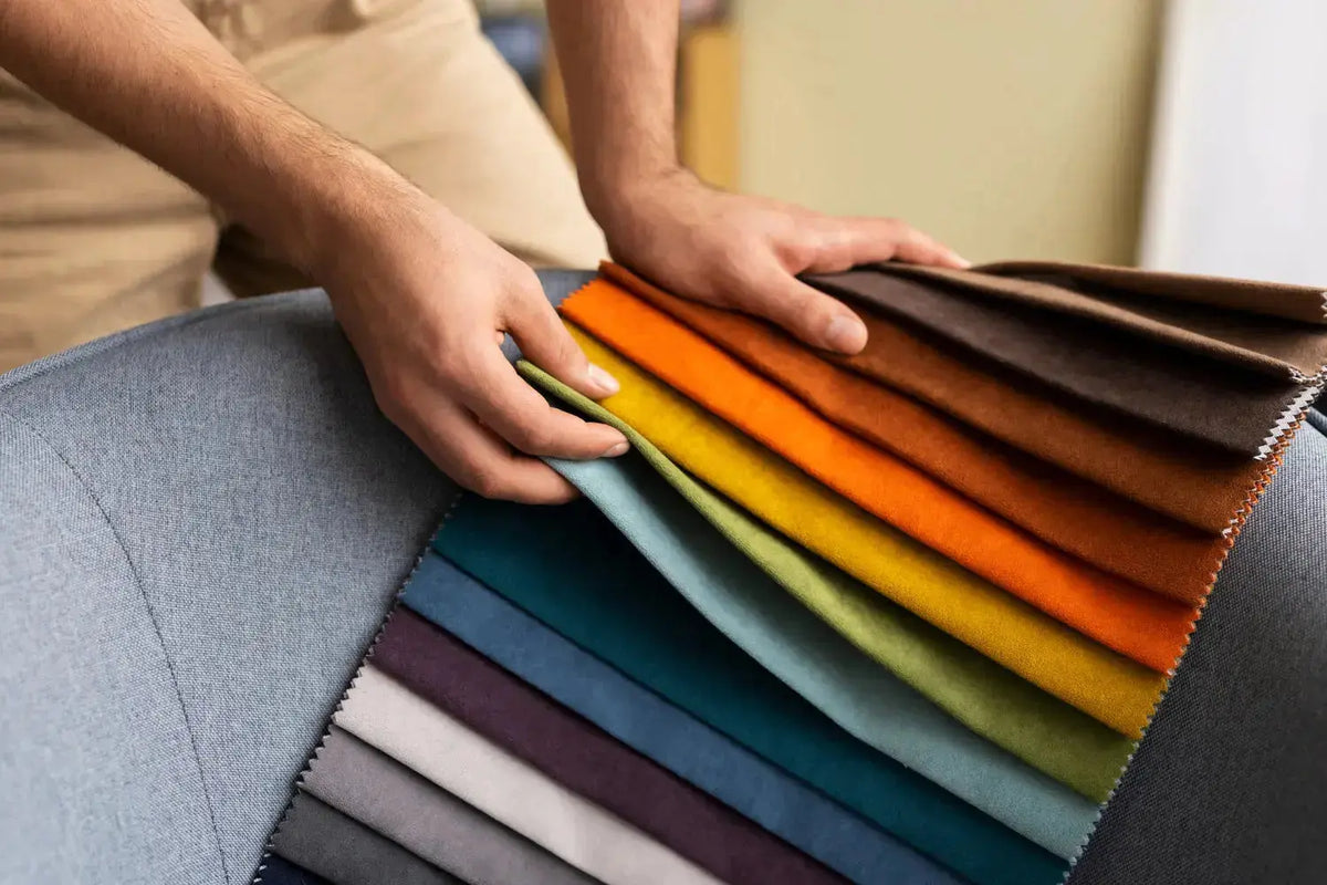 Pourquoi un tissu antitache pour votre canapé est le meilleur choix ? - TIKOYA