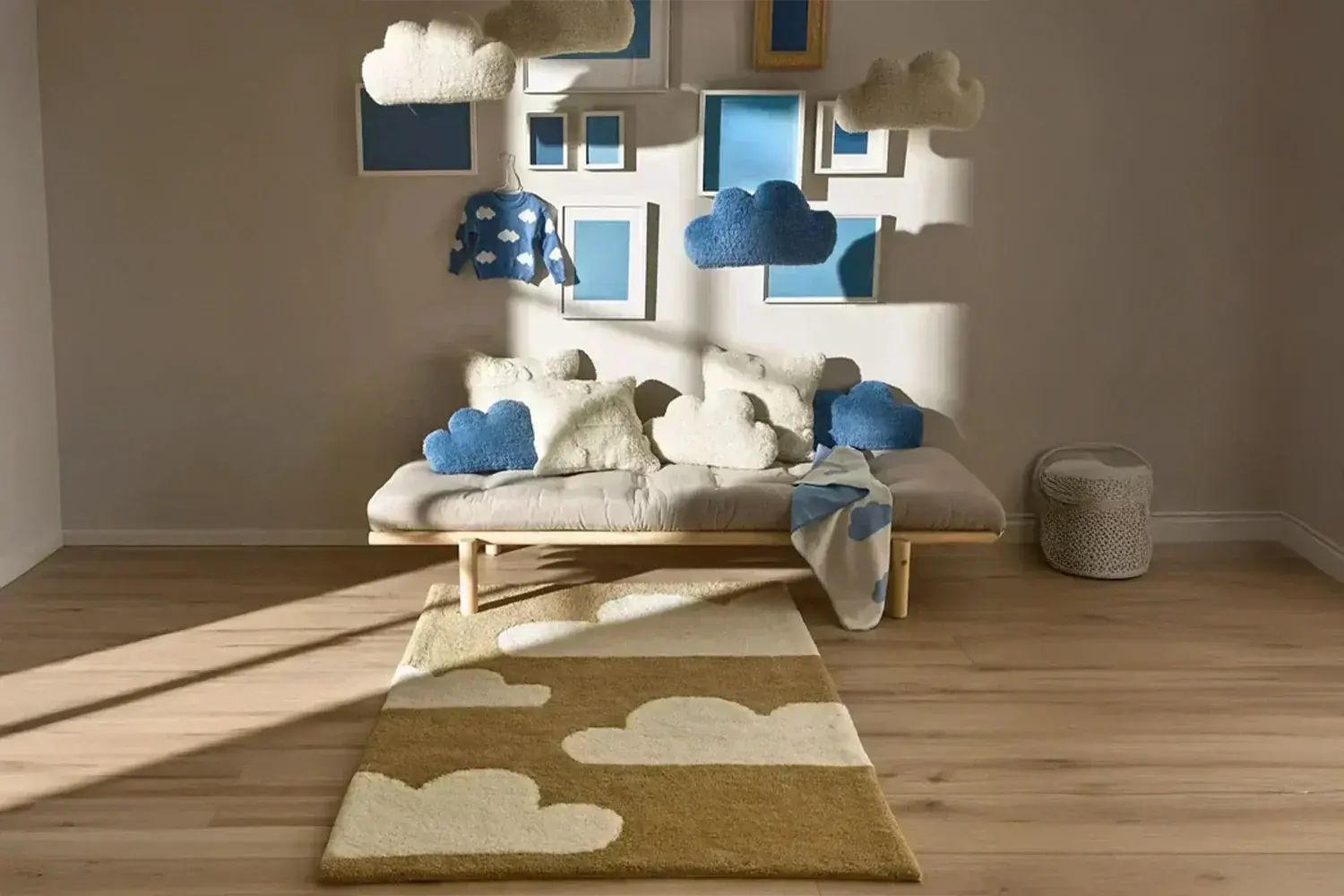 Tapis en Laine Fait Main : L'Essentiel de la Décoration Moderne pour un Intérieur Chic - TIKOYA
