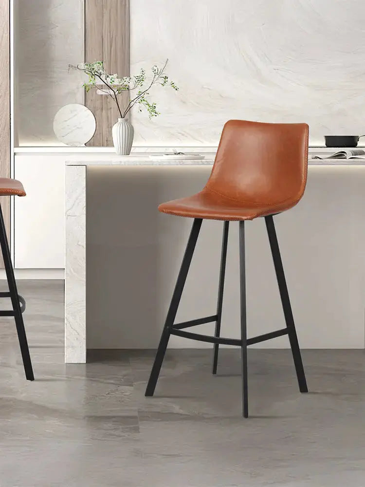 Tabouret de bar compact en velours, tissu ou bois TIKAYLA