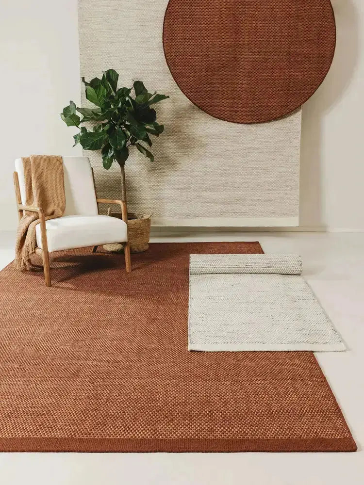 Tapis TIKAYLA pour chaque pièce : salon, chambre, extérieur, en laine, coton ou polypropylène