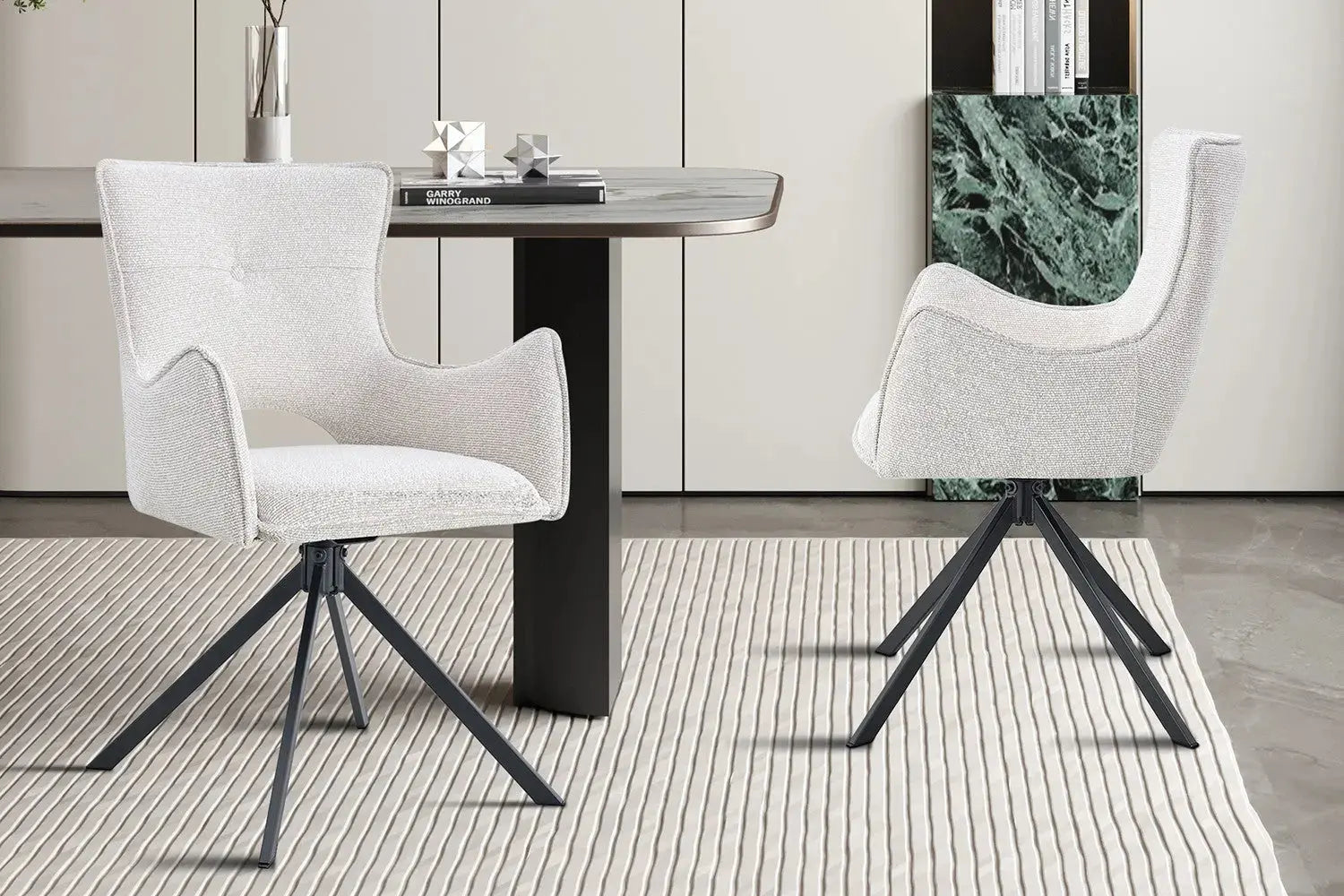 Chaise pivotante BILY Écru avec accoudoirs – 57,5 x 60 cm | TIKAYLA