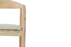 Chaise avec accoudoirs CLARA en bois de frêne naturel - 57 x 66,5 cm | TIKAYLA