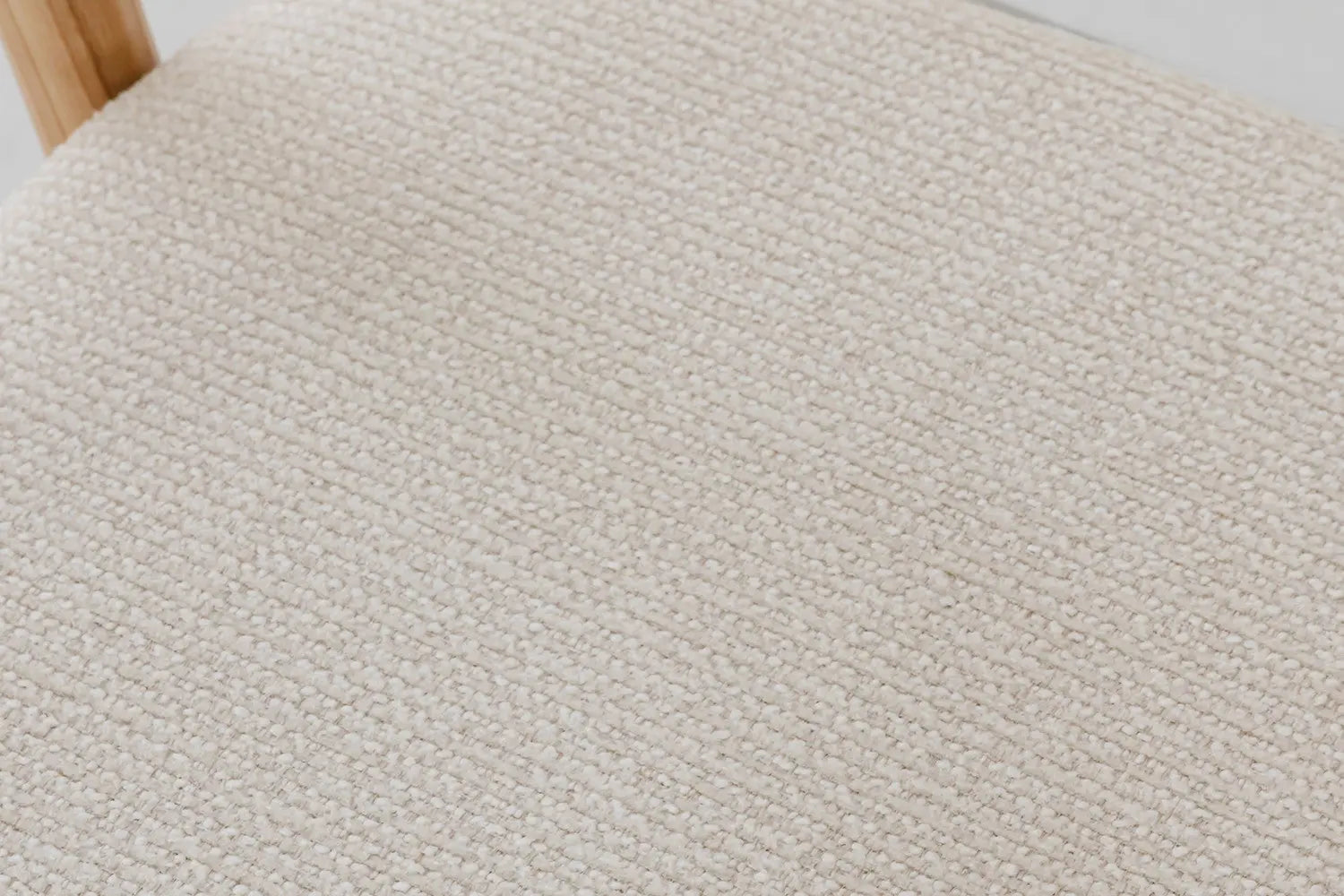 Fauteuil CLARA Frêne naturel – 57 x 66,5 cm | TIKAYLA