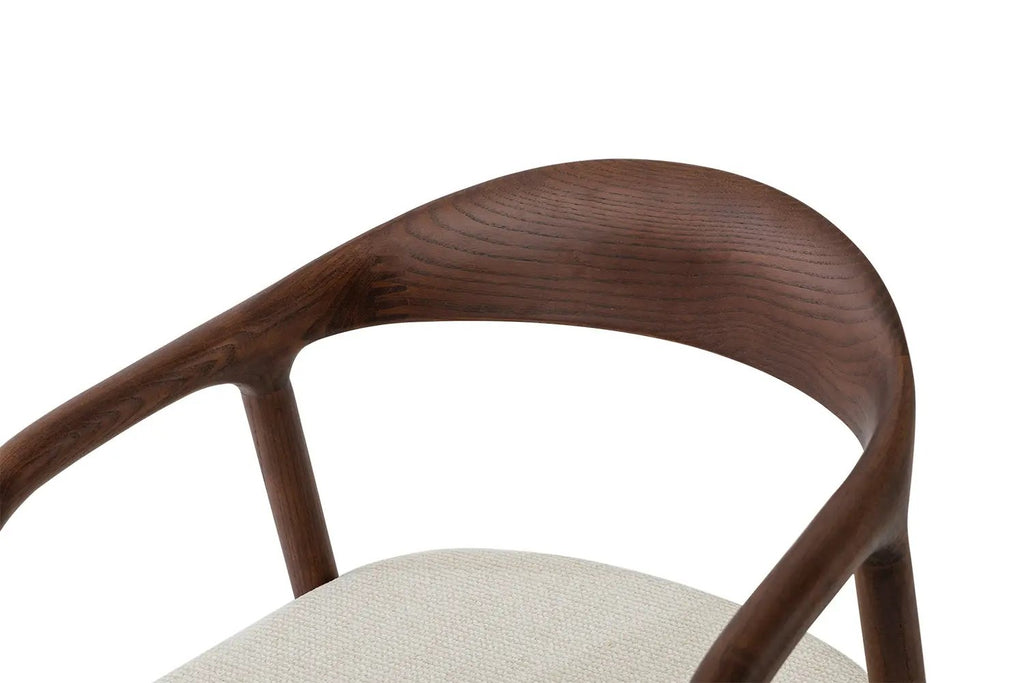 Fauteuil CLARA Frêne noyer – 57 x 66,5 cm | TIKAYLA