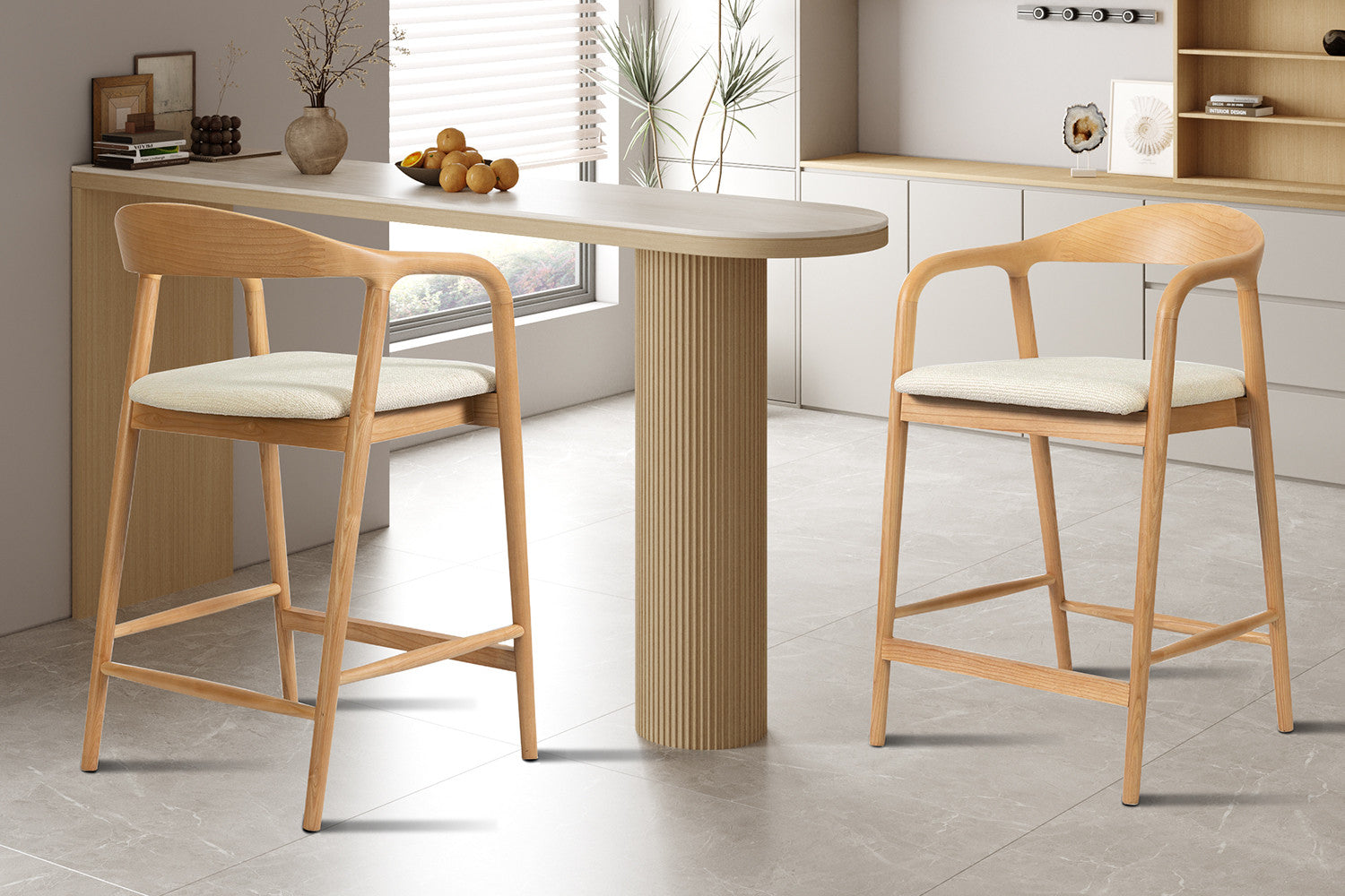 Chaise de bar CLARA Frêne naturel – 55,5 x 57,5 cm | TIKAYLA