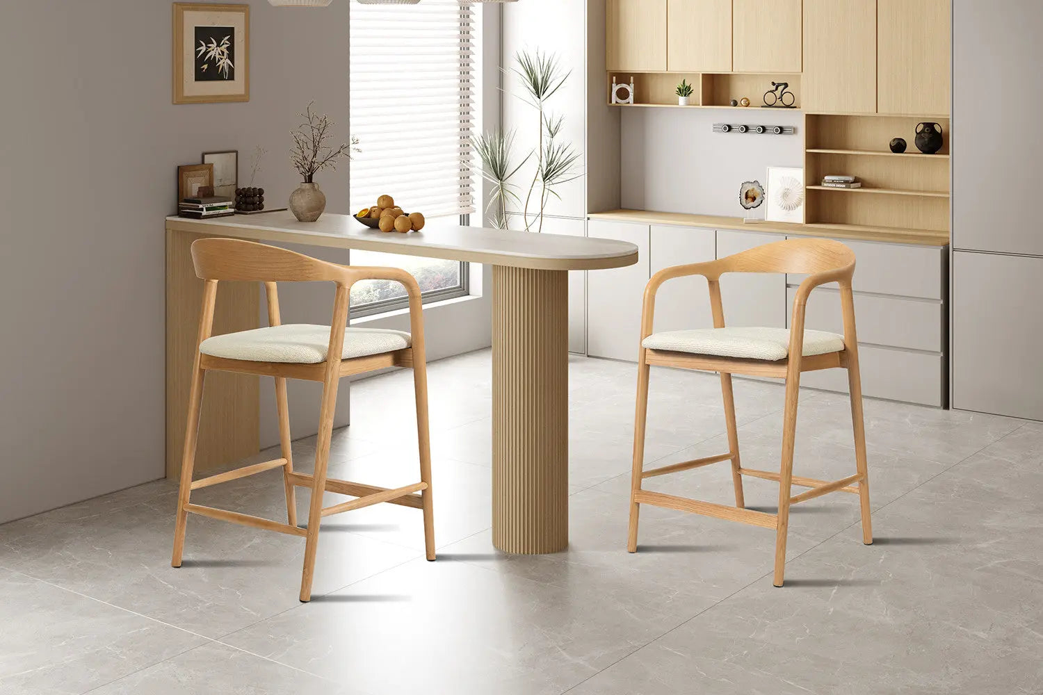 Chaise de bar CLARA Frêne naturel – 55,5 x 57,5 cm | TIKAYLA