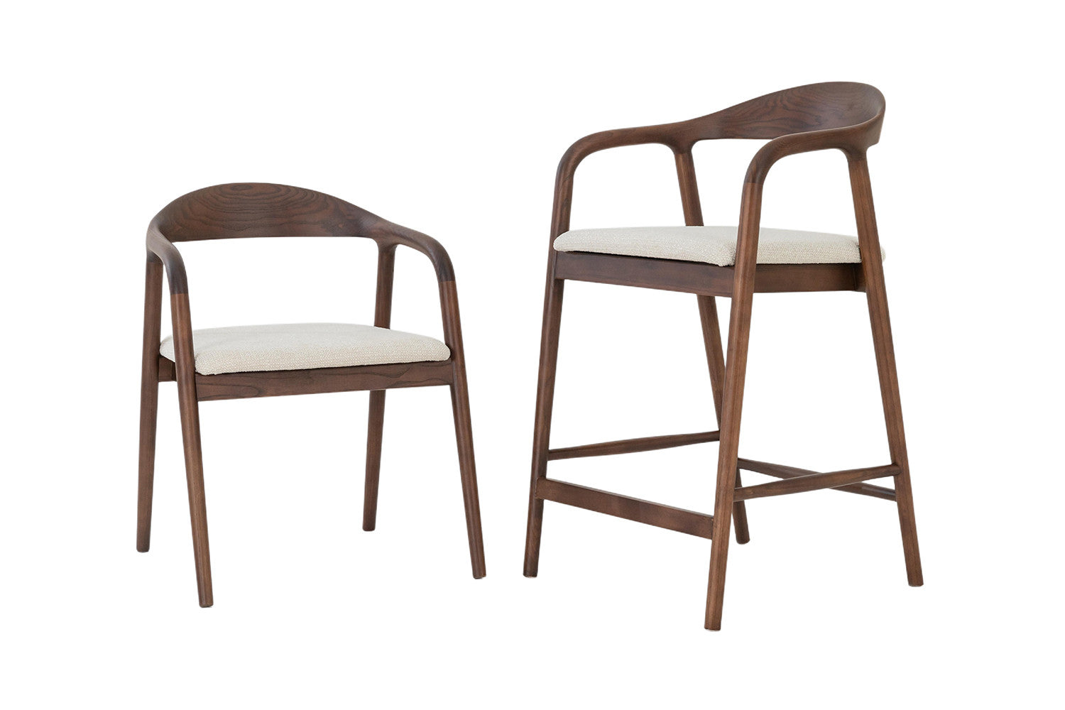 Chaise de bar CLARA Frêne noyer – 55,5 x 57,5 cm | TIKAYLA