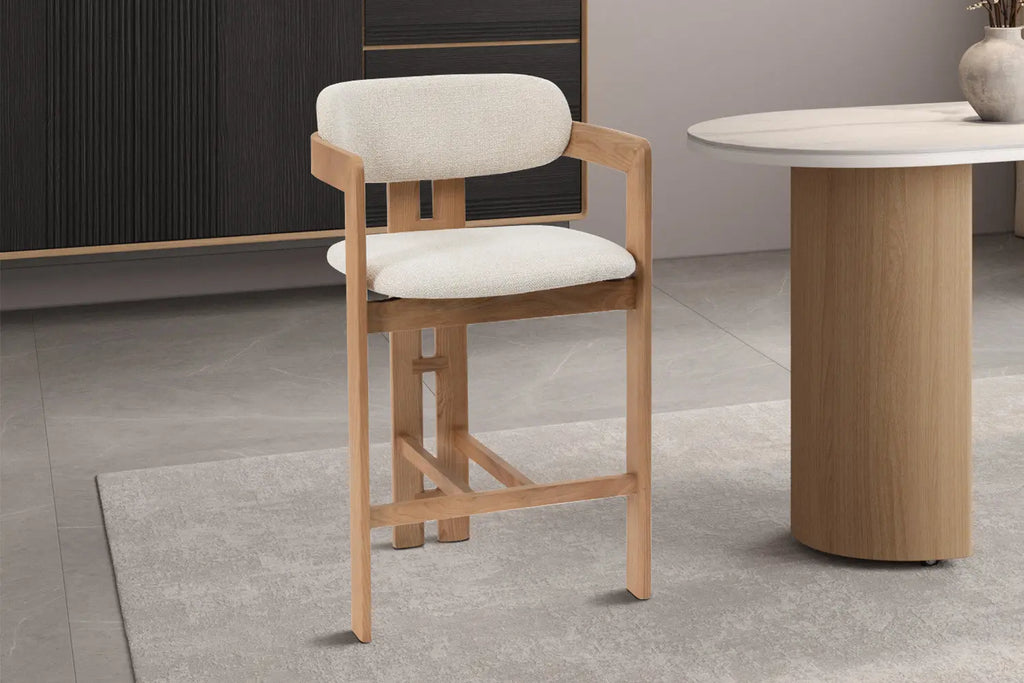 Chaise de bar KAMELIA en bois de frêne naturel – 56 x 52 cm | TIKAYLA