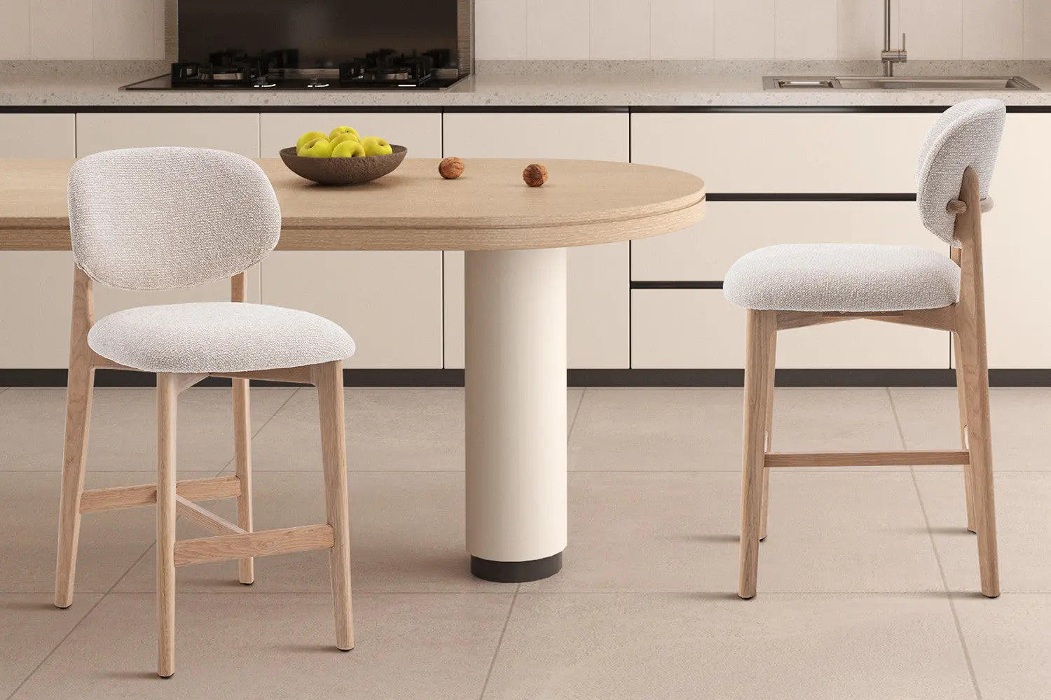 Chaise de bar KAYA Chêne naturel et Beige – chêne massif | TIKAYLA