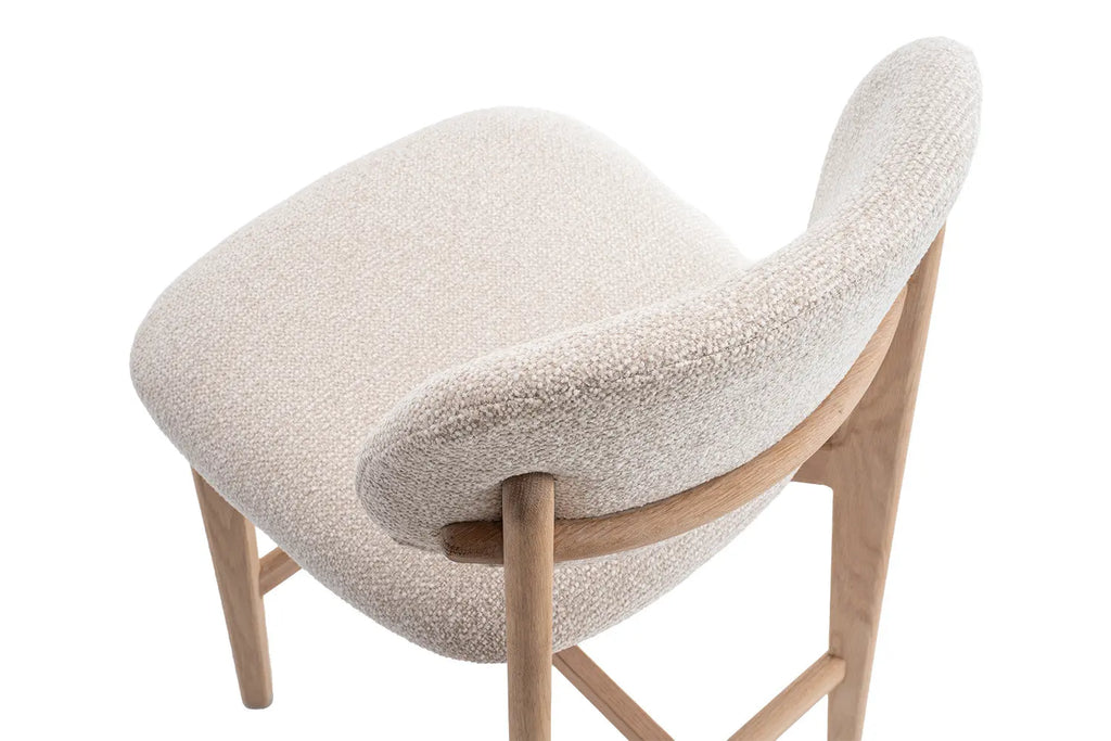 Chaise de bar KAYA Chêne naturel et Beige – chêne massif | TIKAYLA