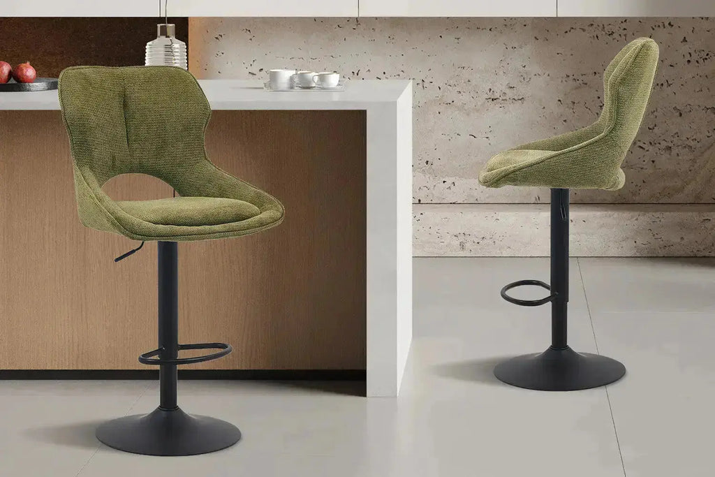 Chaise de bar pivotante MORY en tissu vert – 51 x 53 cm | TIKAYLA