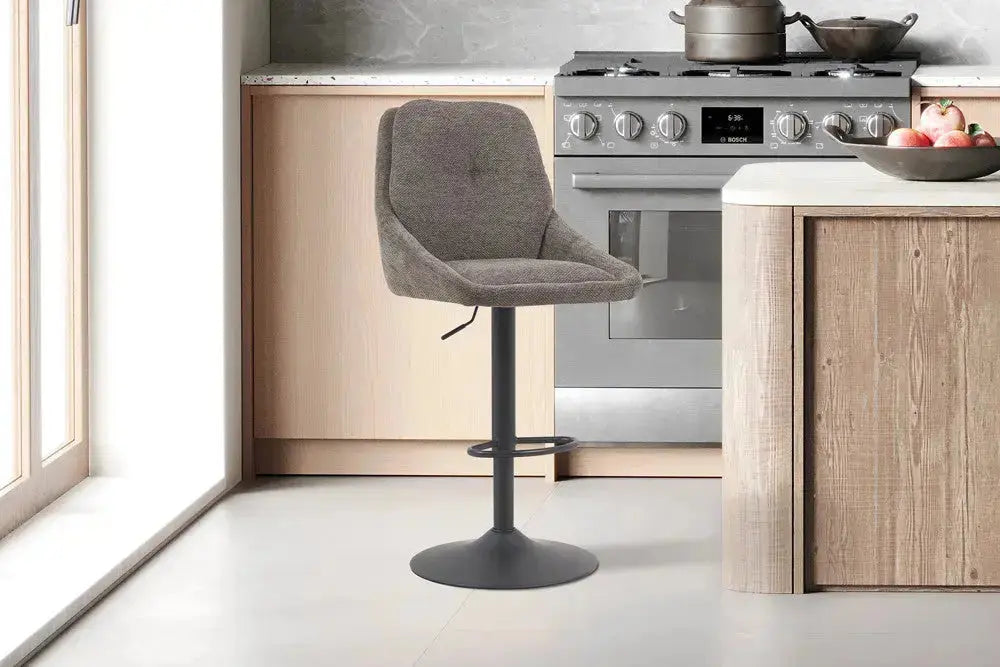 Chaise de bar pivotante SABA en tissu gris – 50 x 60 cm | TIKAYLA