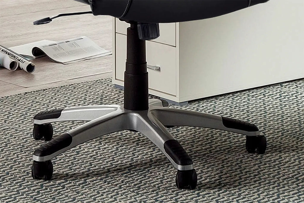Chaise de bureau DALIA vue de cote, profondeur 71 cm - TIKAYLA
