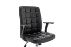 Chaise de bureau LUKY noire en situation - TIKAYLA
