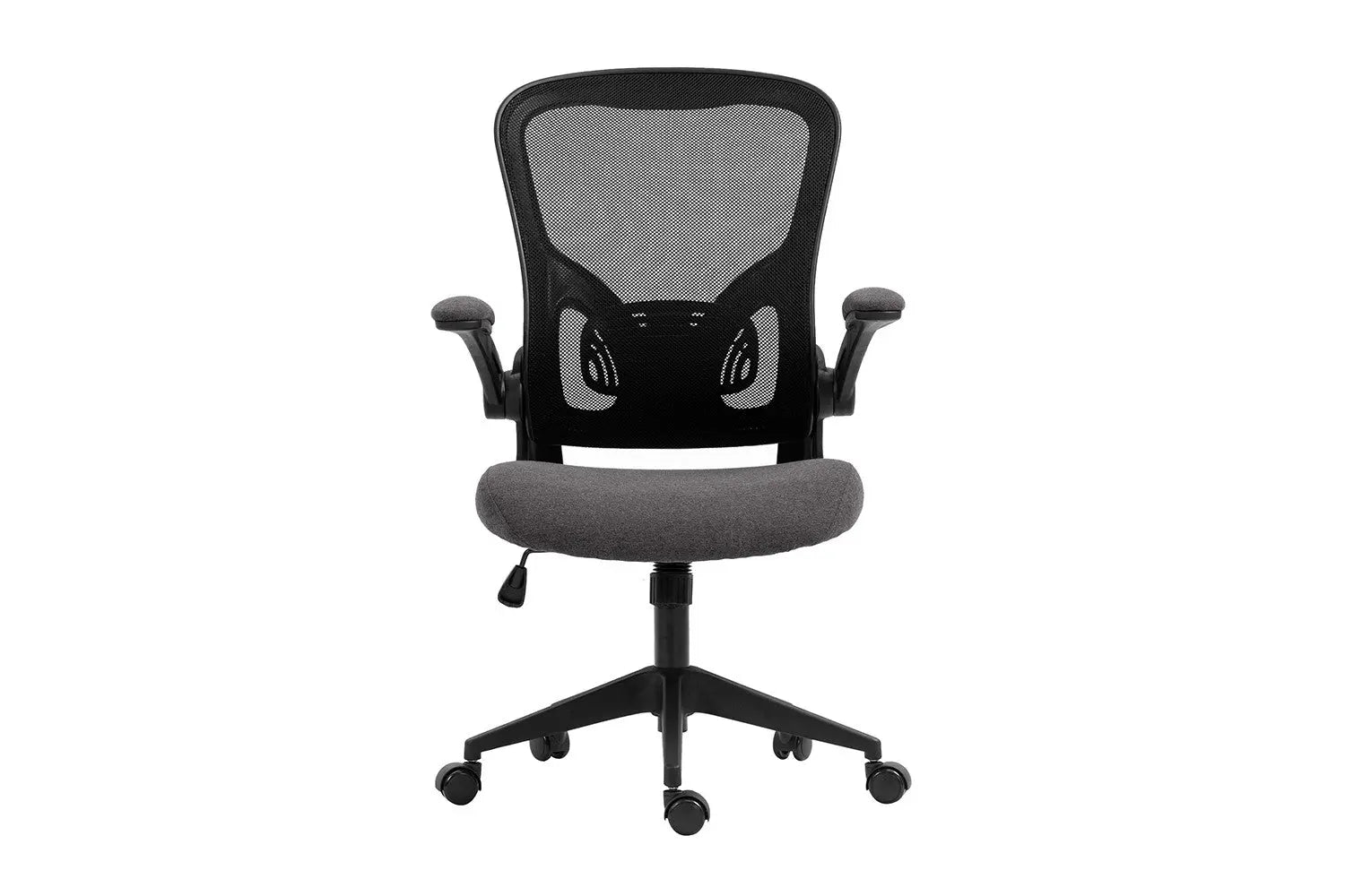 Chaise de bureau MARCA vue de trois quarts, dossier haut en maille - TIKAYLA
