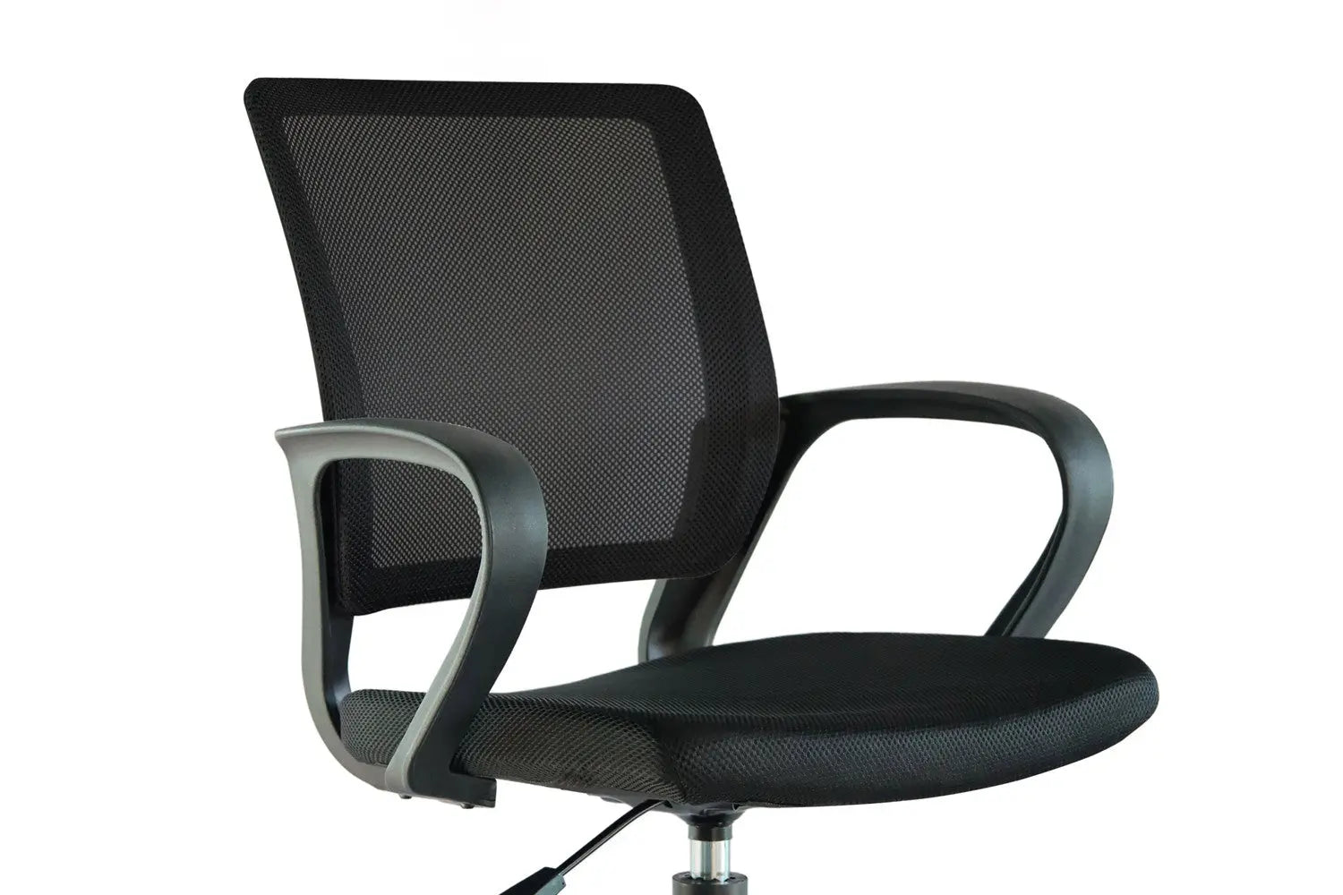 Chaise de bureau PURE en situation - TIKAYLA