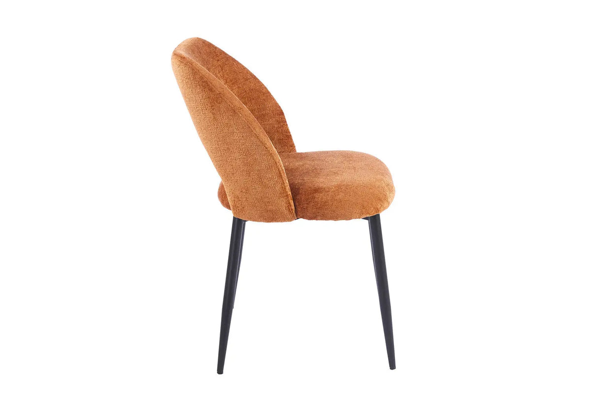Chaise de salle à manger ARLA en tissu or, piètement métal noir — vue de profil