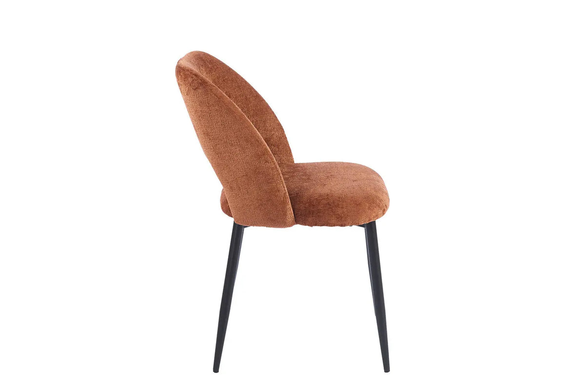 Chaise de salle à manger ARLA en tissu rouille, piètement métal noir — vue de profil