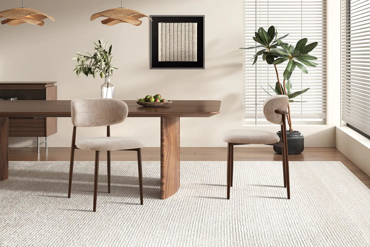 Chaise de salle à manger NONYA en tissu beige, piètement métal effet bois
