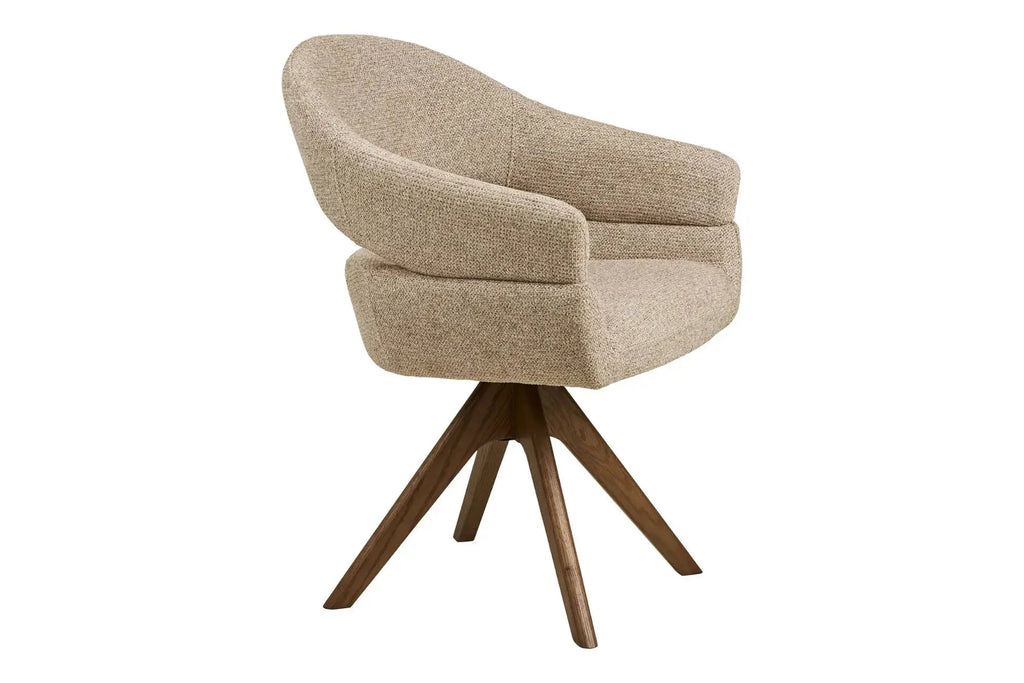 Chaise de salle à manger pivotante DOVER pieds chêne brun et tissu sable chiné - 61 x 58 cm - HOUSE NORDIC chez TIKAYLA