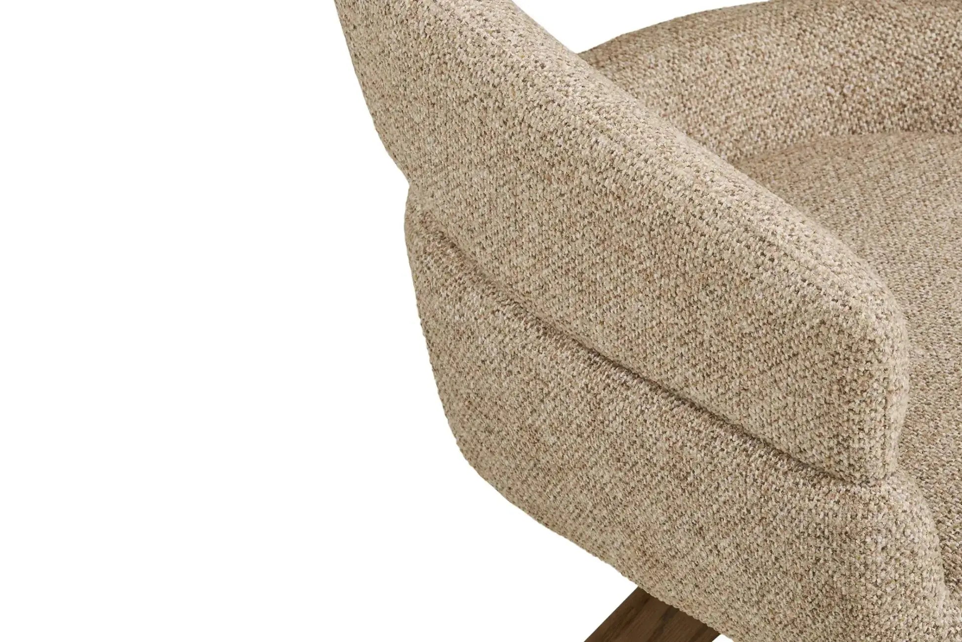 Chaise de salle à manger pivotante DOVER pieds chêne brun et tissu sable chiné - 61 x 58 cm - HOUSE NORDIC chez TIKAYLA
