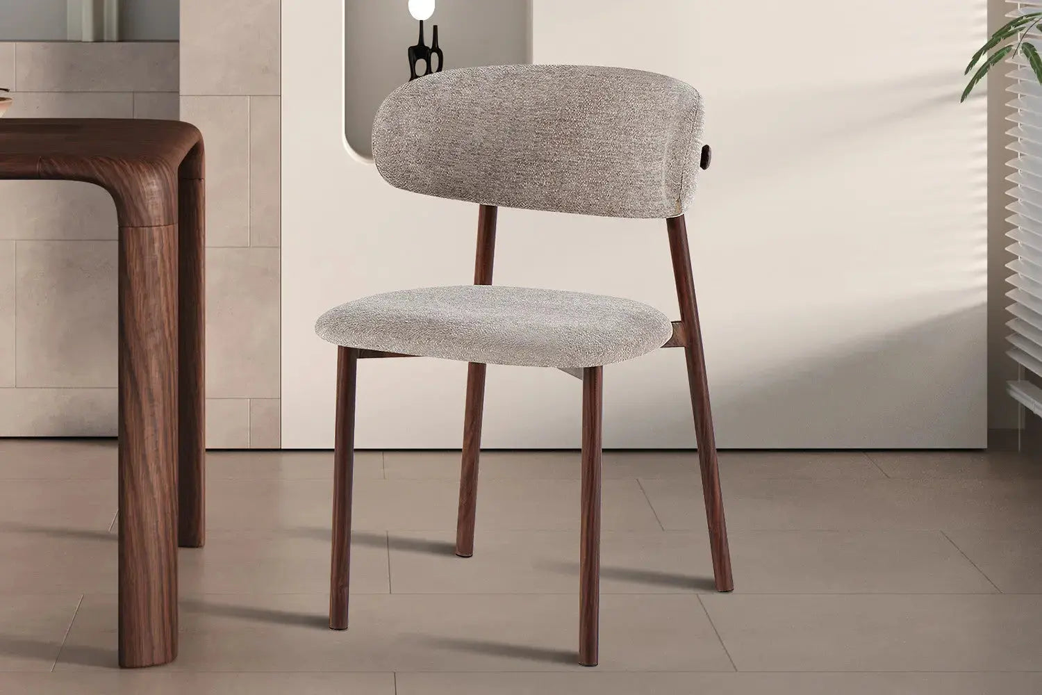 Chaise de salle à manger COYA Noyer et Sable – 53 x 52 cm | TIKAYLA