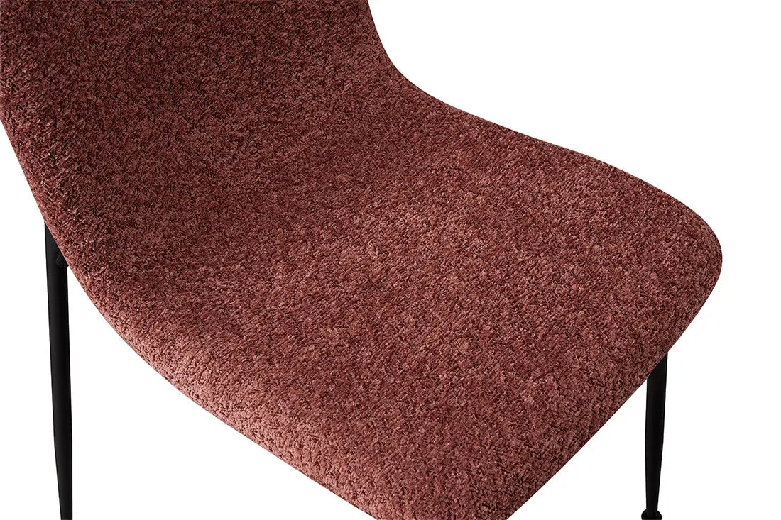 Chaise ALICYA Bouclé Rose – 42 x 57 cm | TIKAYLA
