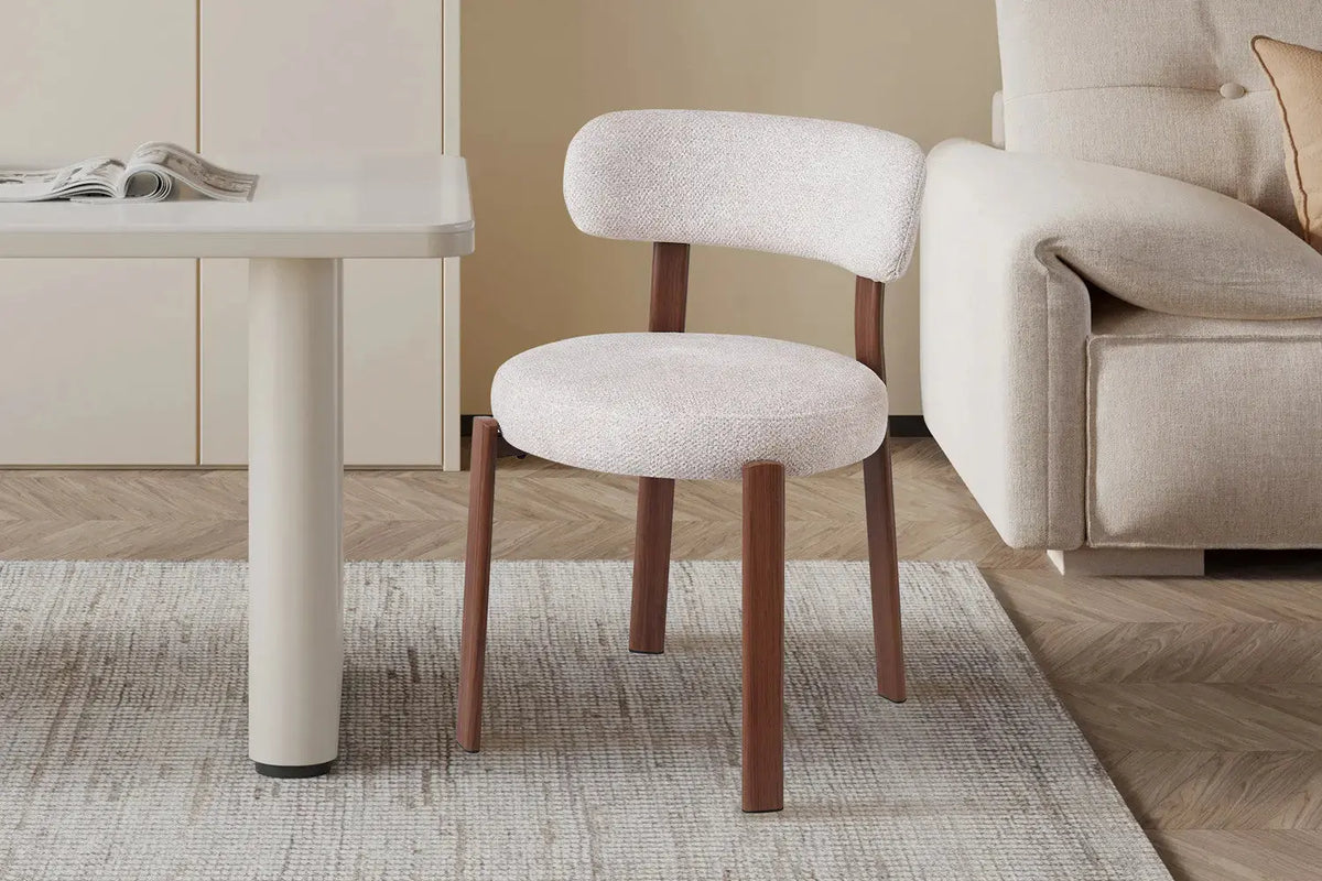 Chaise de salle à manger SAFYA effet bois noyer et tissu beige - 50 x 52 cm - ROUSSEAU chez TIKAYLA