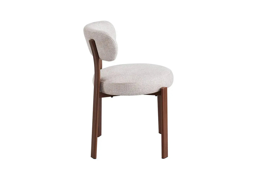 Chaise de salle à manger SAFYA effet bois noyer et tissu beige - 50 x 52 cm - ROUSSEAU chez TIKAYLA