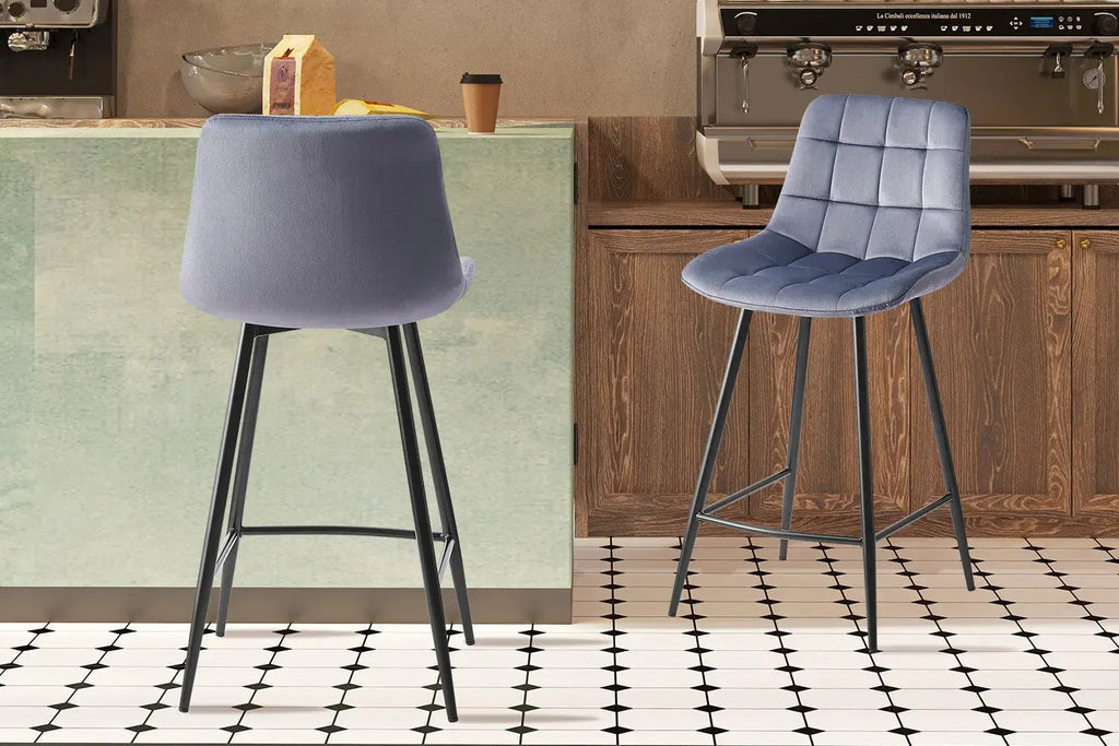 Chaise de bar JULIA Gris foncé velours – 46 x 36 cm | TIKAYLA
