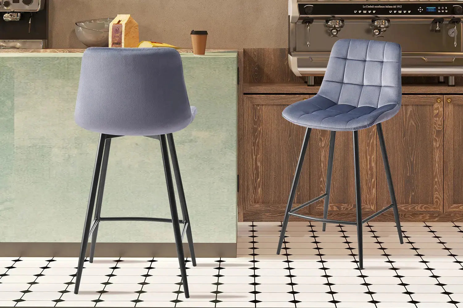 Chaise de bar JULIA Gris foncé velours – 46 x 36 cm | TIKAYLA