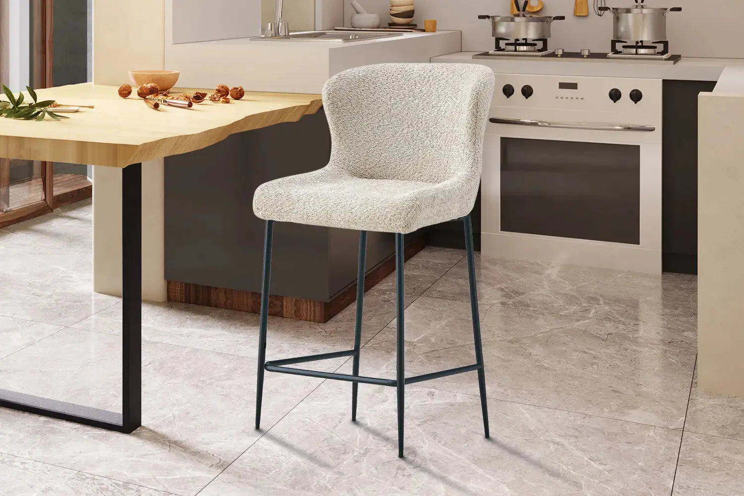 Chaise de bar LISE Beige tissu bouclé – 51,5 x 56 cm | TIKAYLA