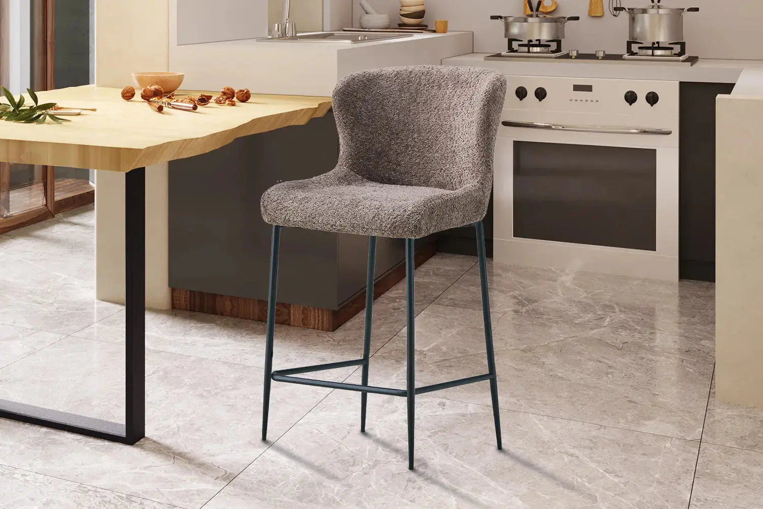 Chaise de bar LISE Sable tissu bouclé – 51,5 x 56 cm | TIKAYLA