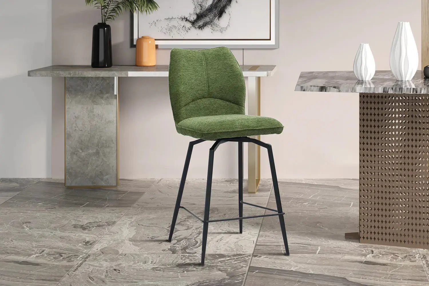 Chaise de bar LYARA Vert tissu – 48 x 56 cm | TIKAYLA