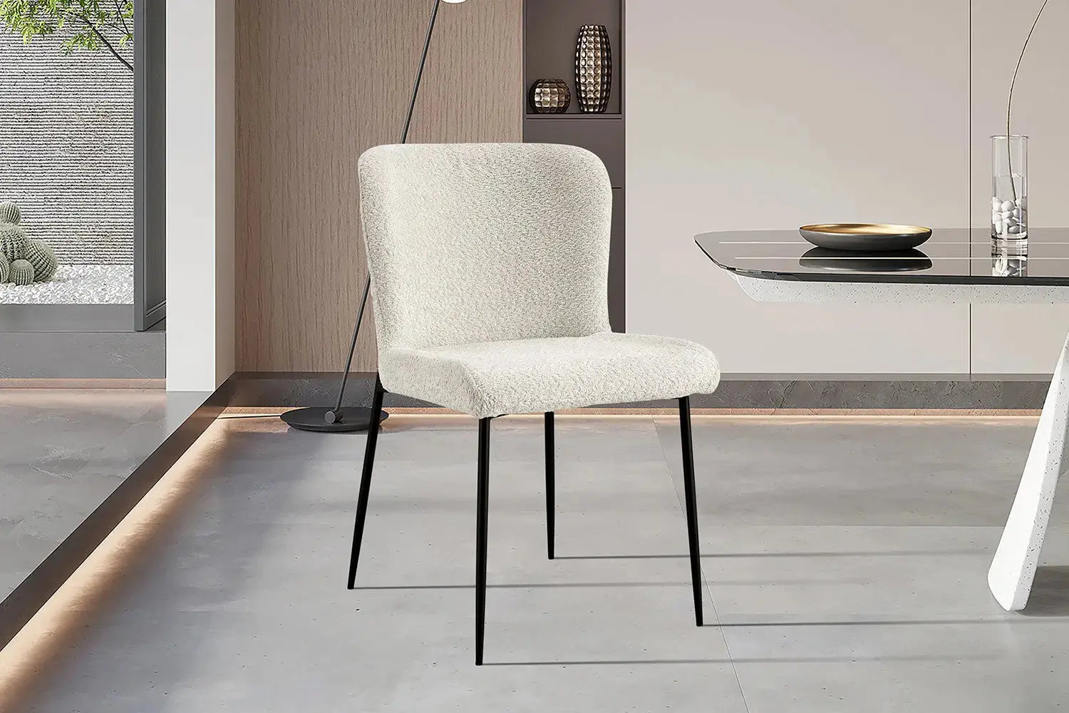Chaise de salle à manger LISE Bouclé Écru – 58 x 52 cm | TIKAYLA