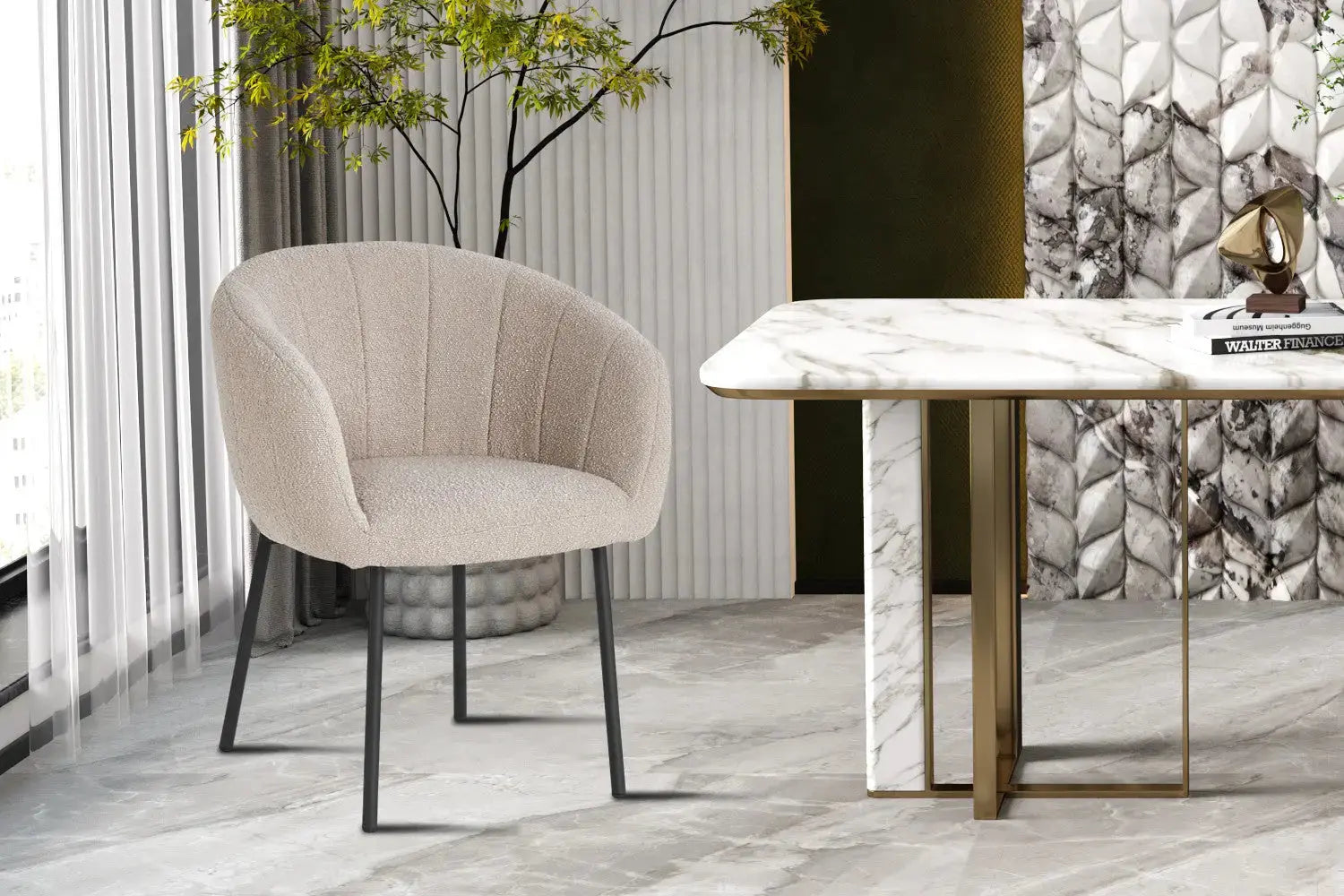 Chaise de salle à manger SAVINA Bouclé Sable avec accoudoirs – 57 x 62 cm | TIKAYLA