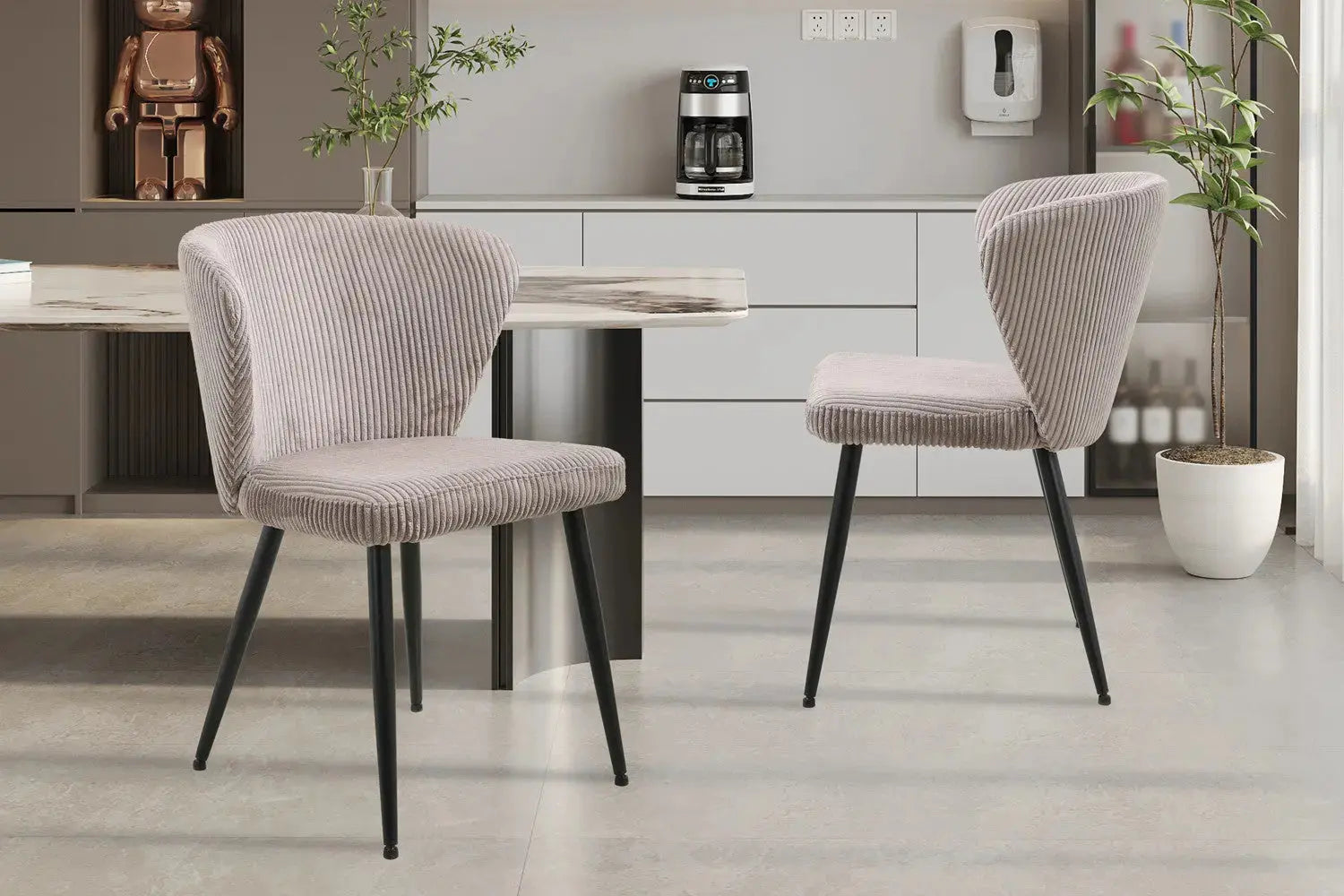 Chaise de salle à manger TONYO Sable velours côtelé – 54 x 55 cm | TIKAYLA