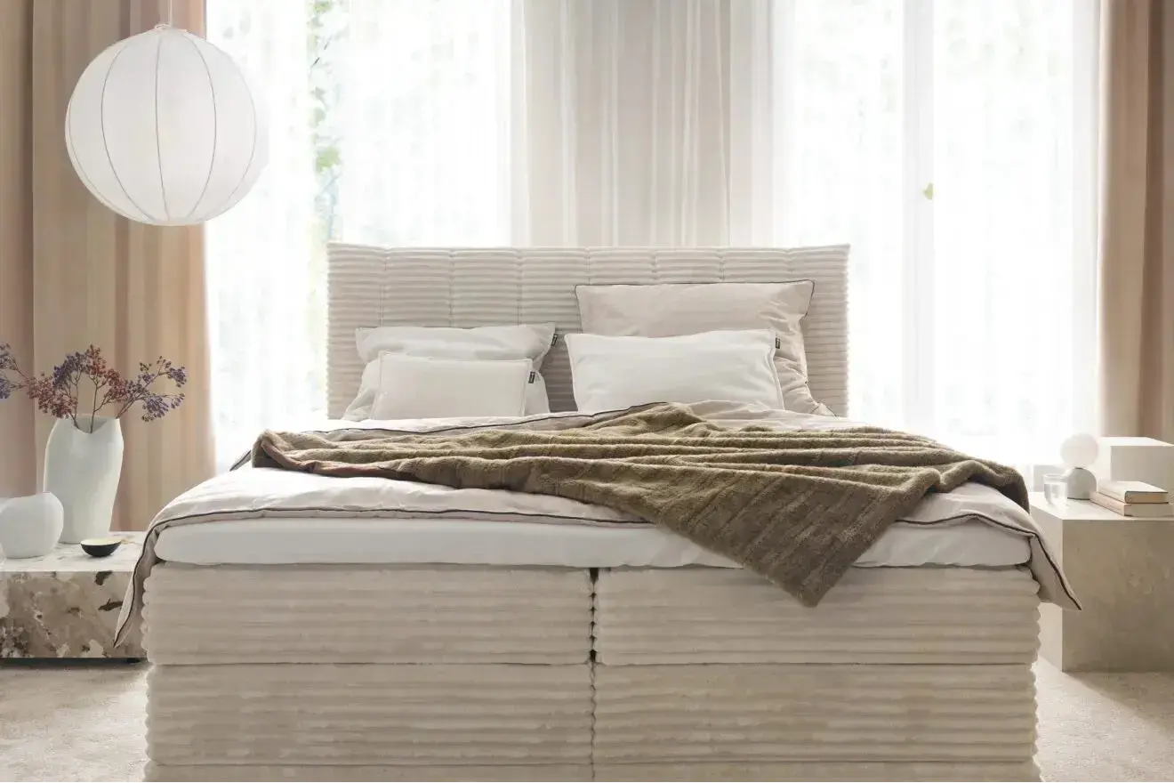 Lit coffre box spring PALERMO avec matelas à ressorts intégré - TIKAYLA