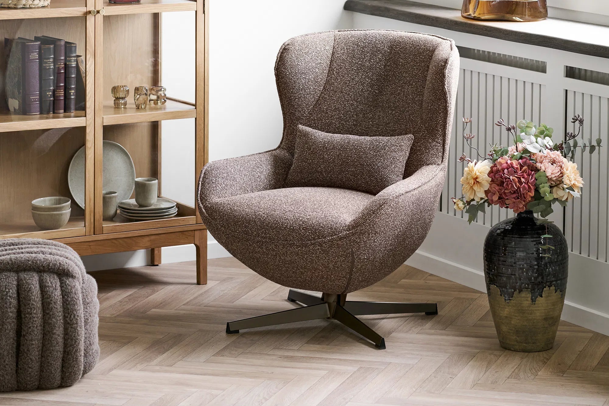 Pouf en tissu 100% Polyester NAPIER Marron HOUSE NORDIC