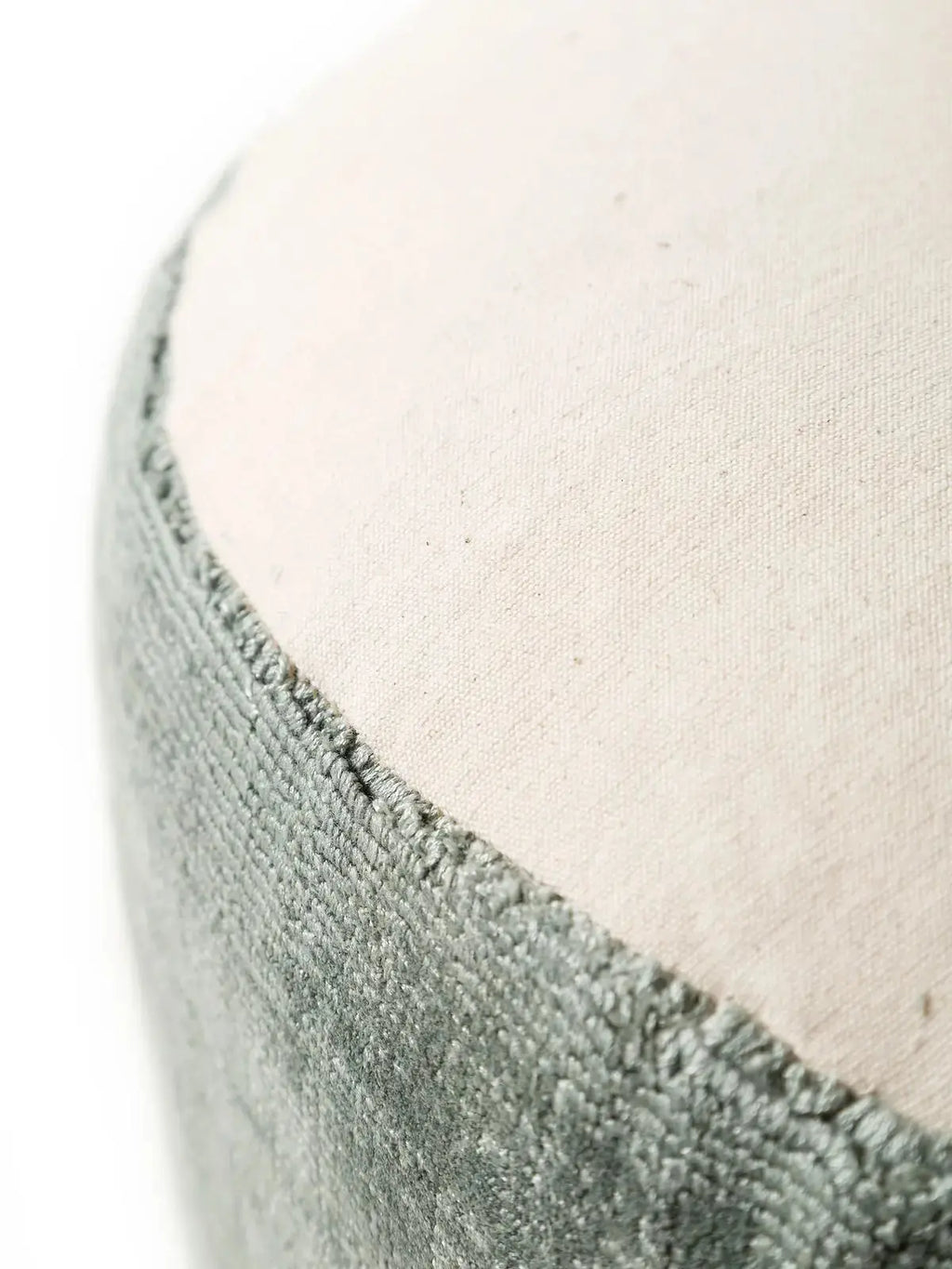 Pouf en tissu 100% Viscose fait main NOVA Vert Clair BENUTA