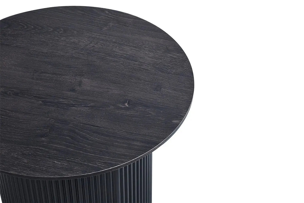 Table basse ronde LYANE effet brun foncé, détail plateau - TIKAYLA
