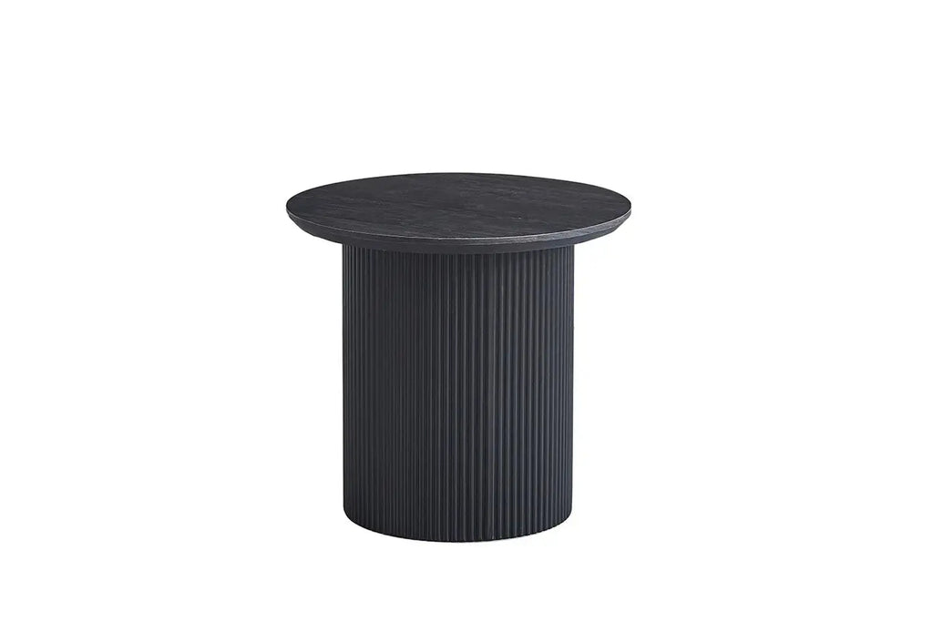 Table basse ronde LYANE effet brun foncé en situation - TIKAYLA