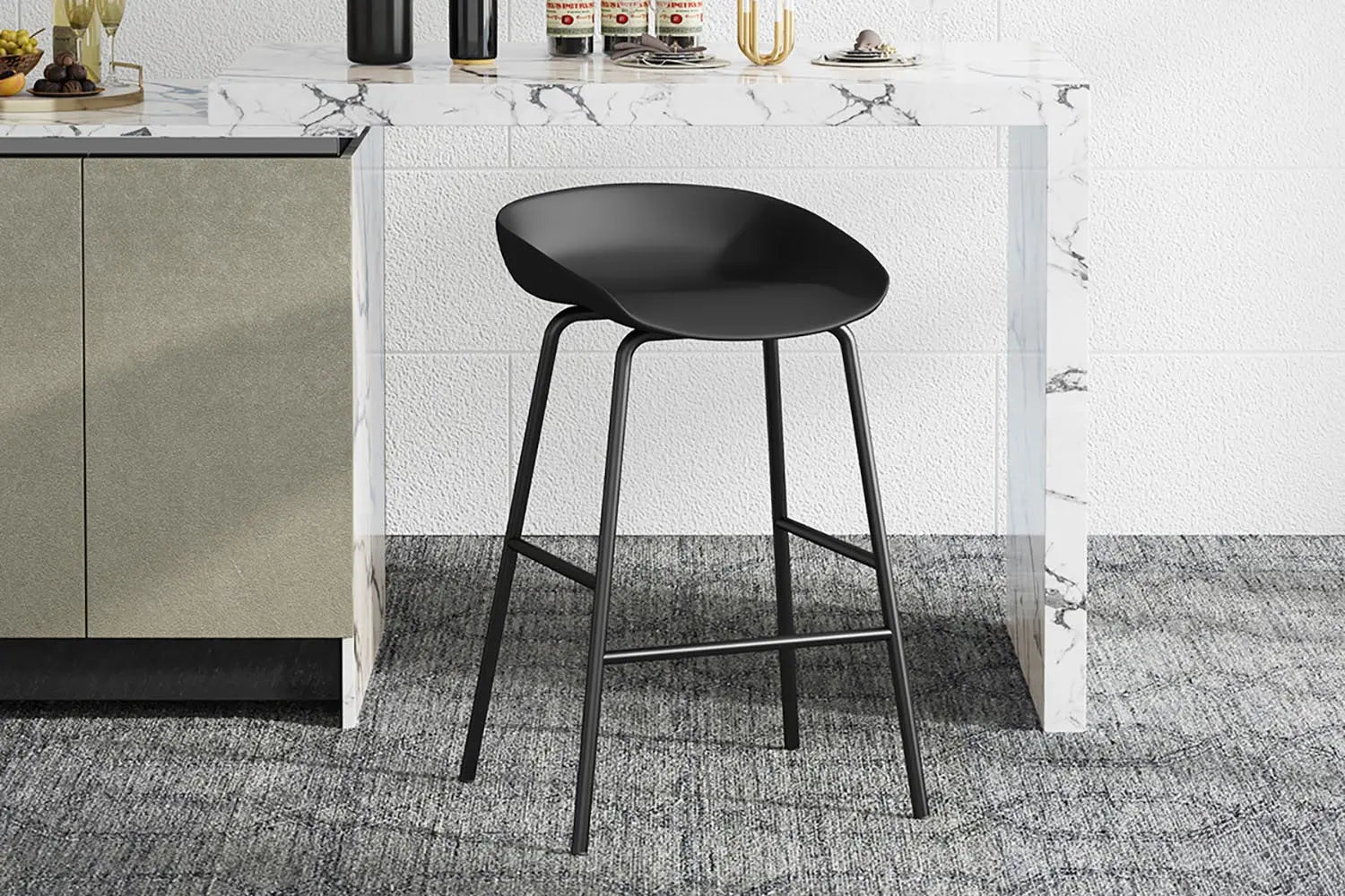 Chaise de bar noire en polypropylène