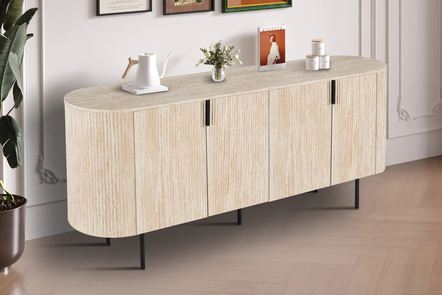 Buffet effet travertin beige de 200 cm dans un séjour